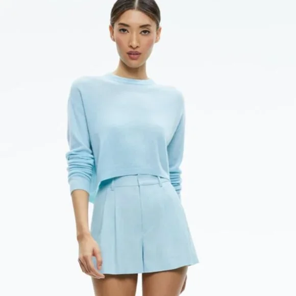 NWT Alice + Olivia Conry Linen Pleated Short In Spring Sky - Picture 4 of 6